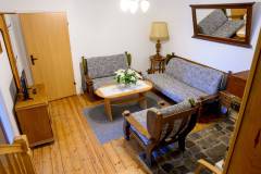 Studio 12